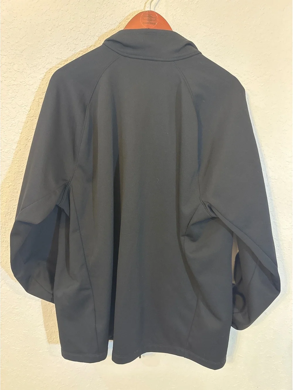The North Face Men’s XL Black Softshell Jacket Kentucky Legend Embroidered